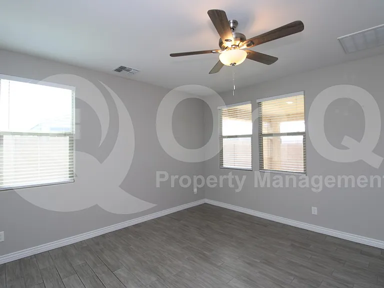9507 E Saturn Ave — Photo 12