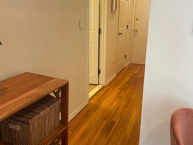 136 Prince St #5 — Photo 5