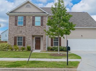 4301 Henry Ridge Ct, Loganville, GA 30052