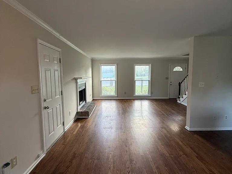 1103 Sandy Springs Rd NW — Photo 9