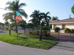 420 SE 9th Ave, Hialeah, FL 33010