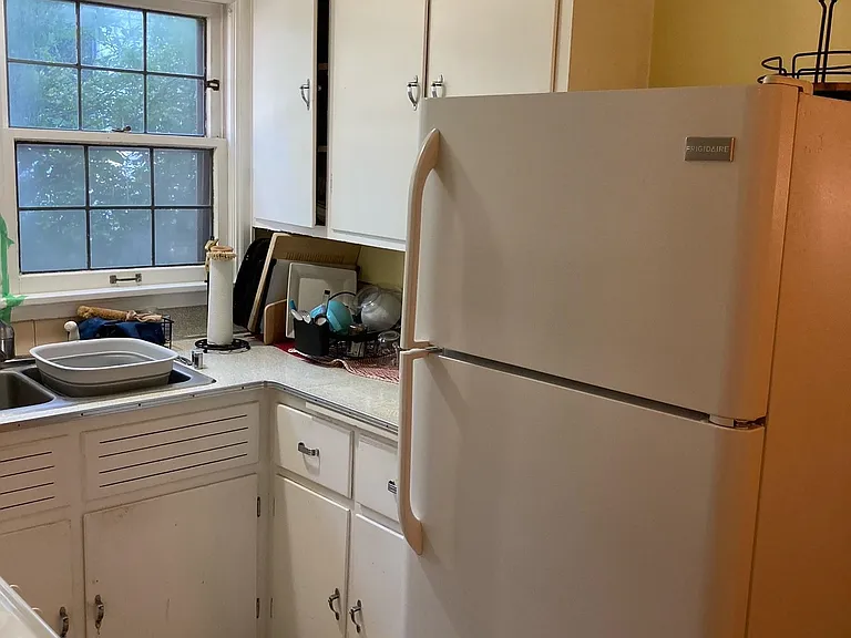410 N Paterson St #4 — Photo 4