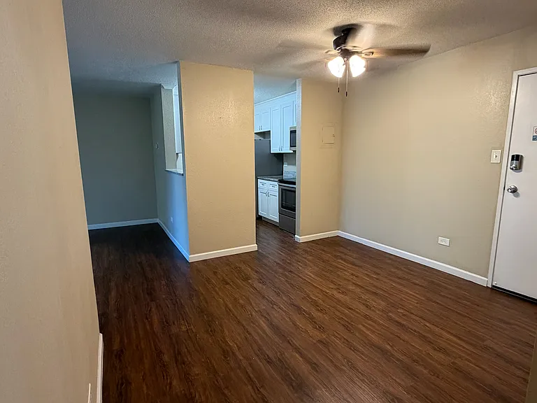 2281 S Vaughn Way #204A — Photo 14