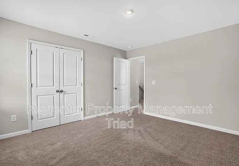 5109 Black Forest Dr — Photo 22