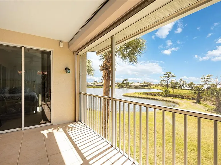 4604 Club Dr #B202 — Photo 36