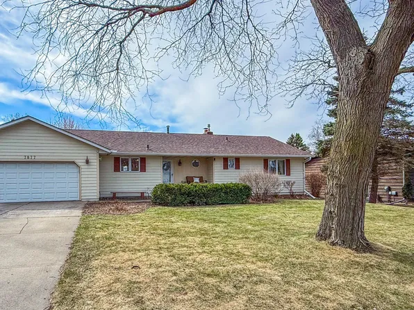 7877 73rd St S, Cottage Grove, MN 55016