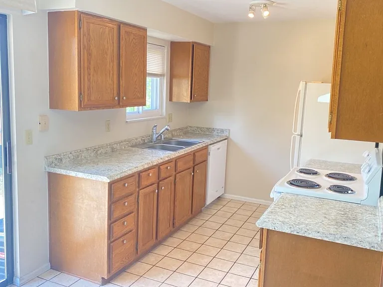 5626 Trout Creek Pass Dr — Photo 6