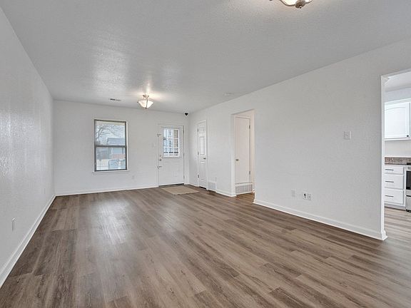 5th image of 3335 Bestway Dr
