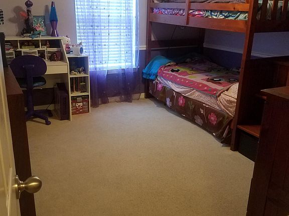 2nd image of 18017 Lake Vista Dr