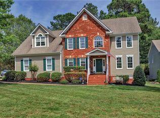 8000 Hampton Arbor Cir, Chesterfield, VA 23832