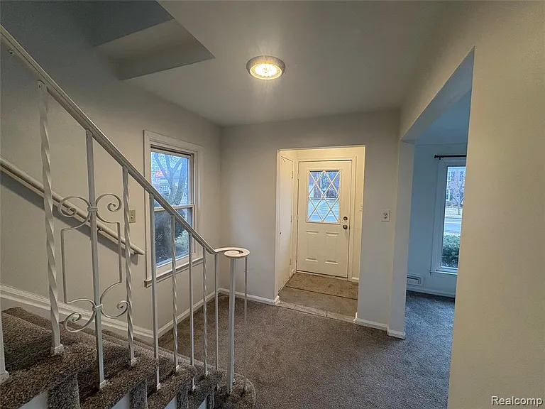 1079 Emmons Blvd — Photo 21