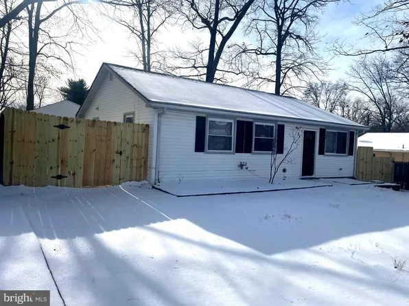 55 Delaware Ave, Sicklerville, NJ 08081