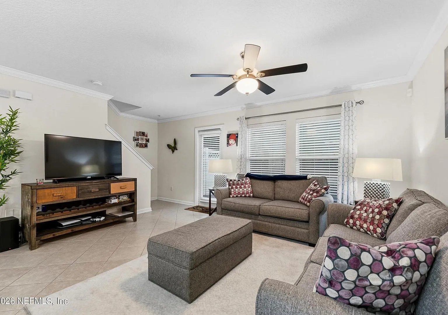 3 bedroom/ 2.5 bath townhome in St Johns! — Photo 2