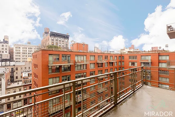 Rented by Mirador Real Estate | media 21