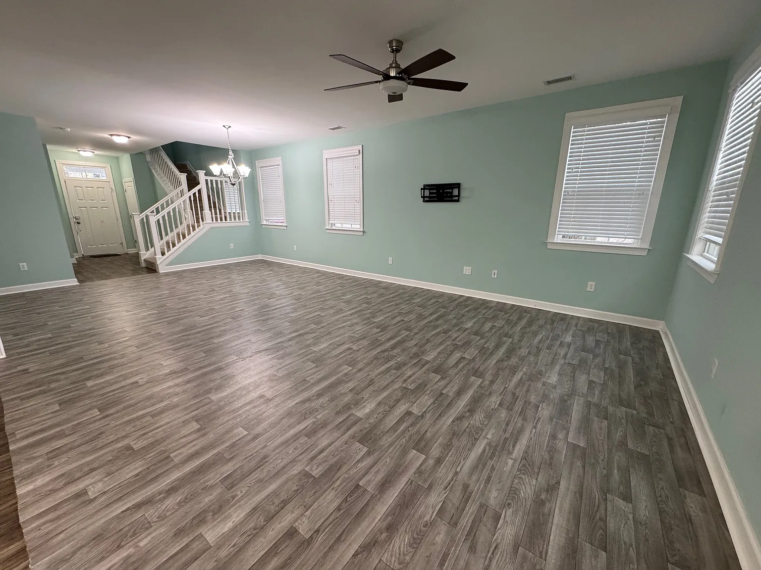 4213 Archstone Drive - 1 — Photo 2