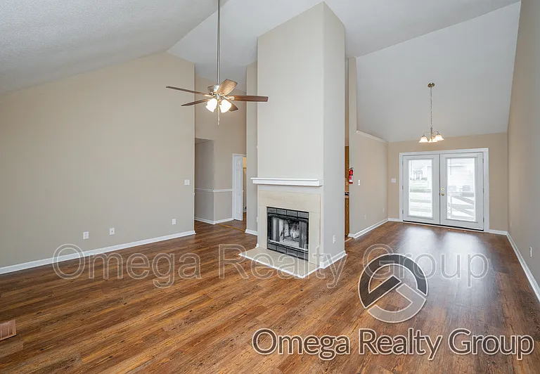 6833 Brittany Pl — Photo 10