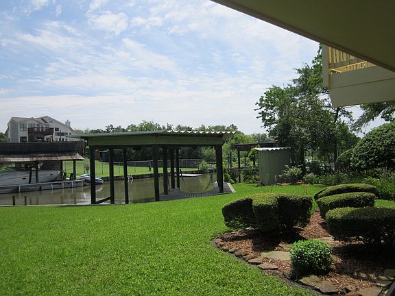 Double covered boat house