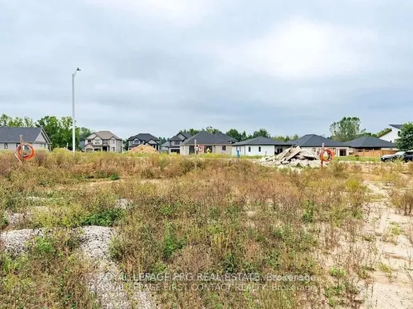 15 Hemlock Dr, Tillsonburg, ON N4G 5S2