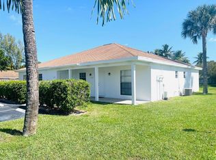 3824 Harwood St, West Palm Beach, FL 33403