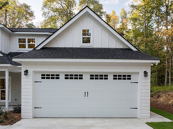 3rd image of 1725 Lee Road 281