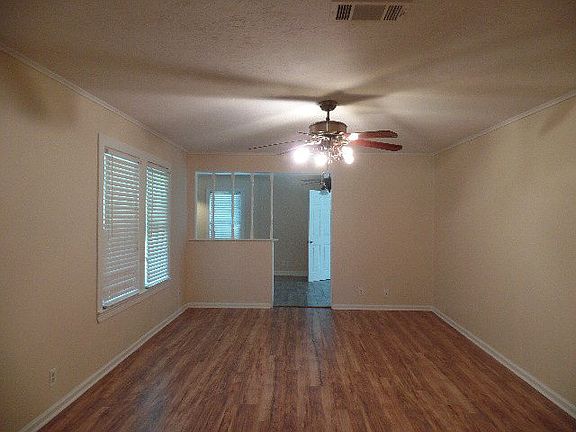 3rd image of 6700 Jefferson Blvd