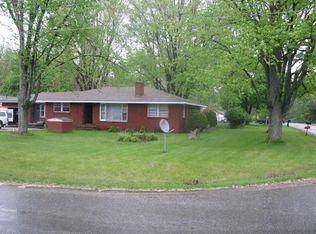 1651 Johnson Ave, Benton Harbor, MI 49022