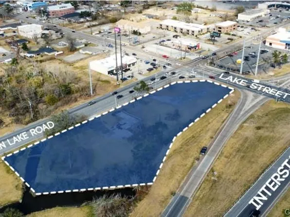 821 W Prien Lake Rd, Lake Charles, LA 70601