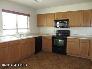 4th image of 42229 W Calle St