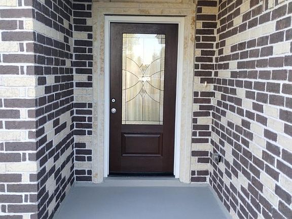 2nd image of 1505 Garza Rd #35
