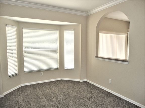 4th image of 10507 Blackmore Dr
