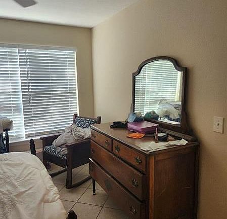 5th image of 1865 Palm Cove Blvd #9309