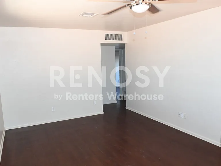 2145 E Osborn Rd — Photo 4