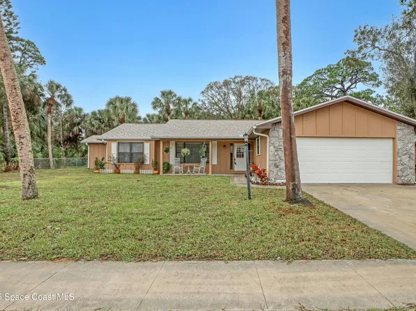 617 Dundee Cir, West Melbourne, FL 32904