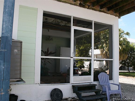 4th image of 31067 Avenue C