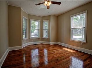 81 Taylor St #1, Waltham, MA 02453