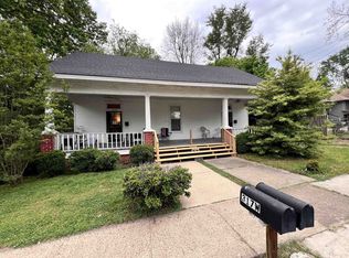 317 Linden St, Jackson, TN 38301