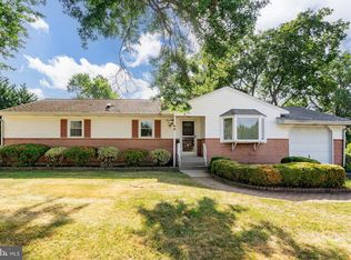 6 Kim Valley Rd, Hamilton, NJ 08620