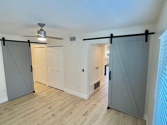 5th image of 6566 College Grove Dr Unit 89