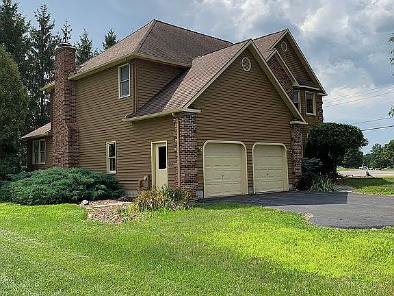 2nd image of 6070 Lisi Gardens Dr