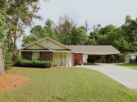 4th image of 98 Parkwood Dr
