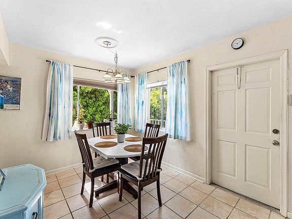 2nd image of 3280 Cynthia Lane #214