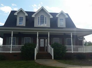 206 Brookridge Dr, West Union, SC 29696