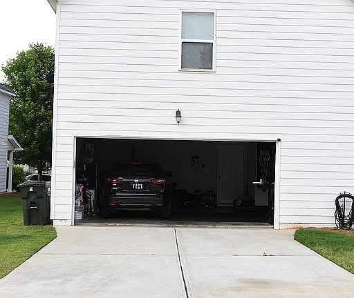 4th image of 253 Sidney Lanier Ave