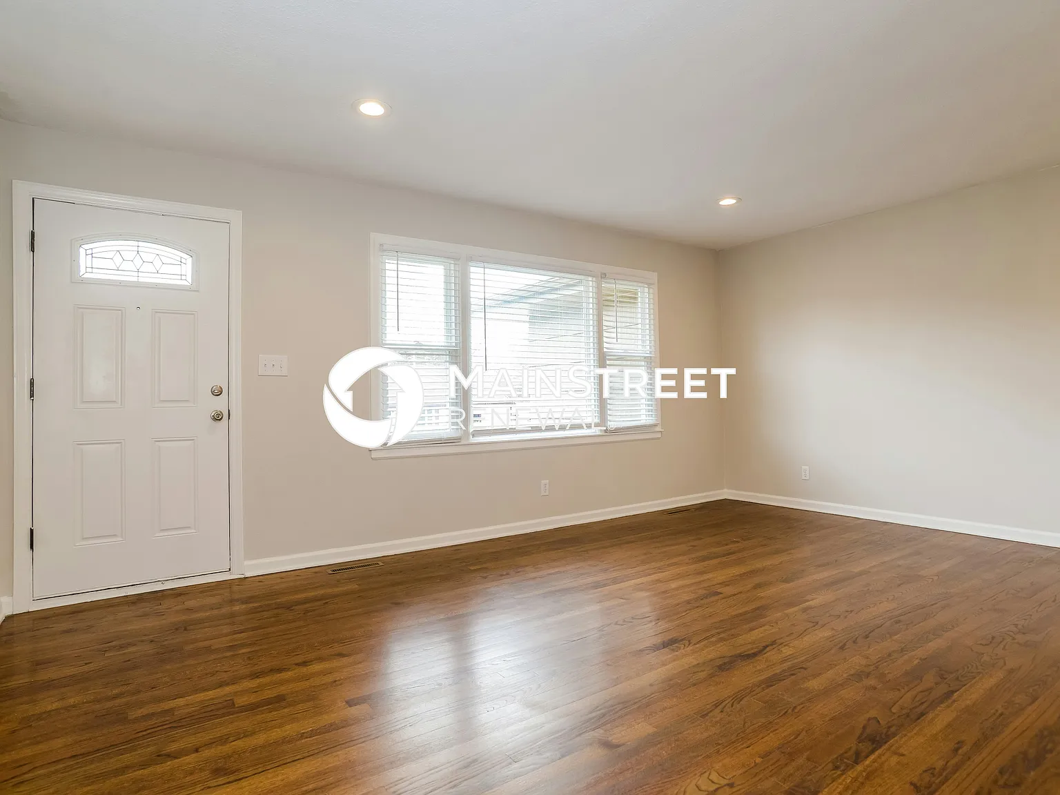 5122 N Cleveland Ave — Photo 2