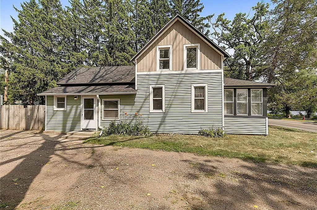 3 bed, 1584 sqft, $1,600 — Photo 3