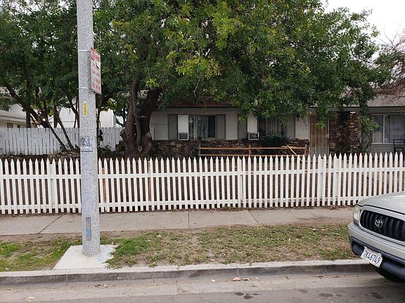 2nd image of 12112 Laguna St APT 2