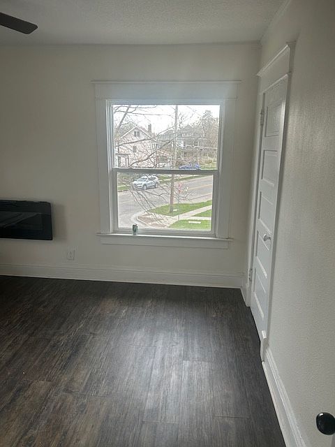 2nd image of 2625 Cottage Grove Ave APT 3