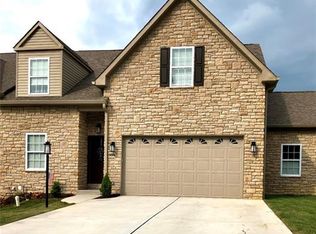 994 Surrey Woods Dr, Canonsburg, PA