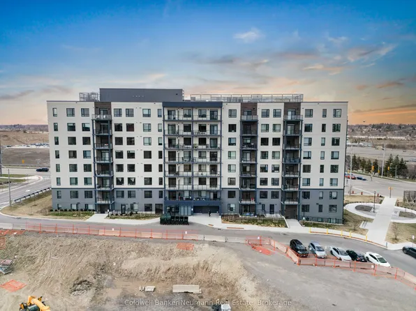 1098 Paisley Rd #713, Guelph, ON N1K 1X6