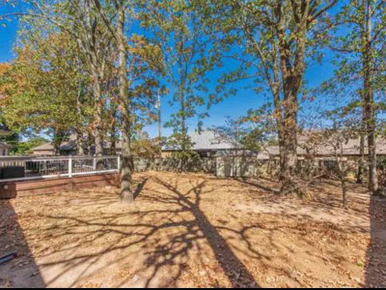 132 Whitewood Dr — Photo 12